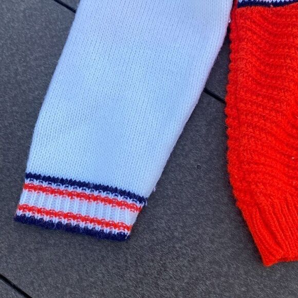 Vintage baby boys knit sweater crochet size 18 months red and white - Picture 2 of 7